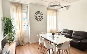 Vlc Center 4 Room Apartment